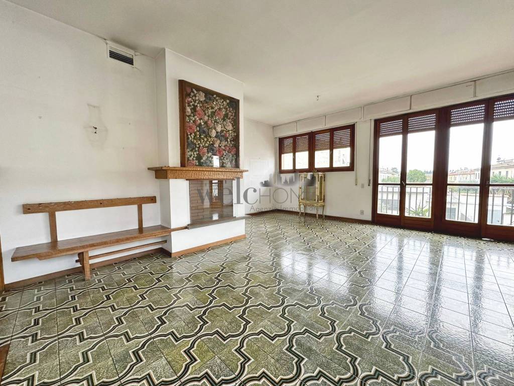 Villa in vendita a Campi Bisenzio via Bencivenni Rucellai