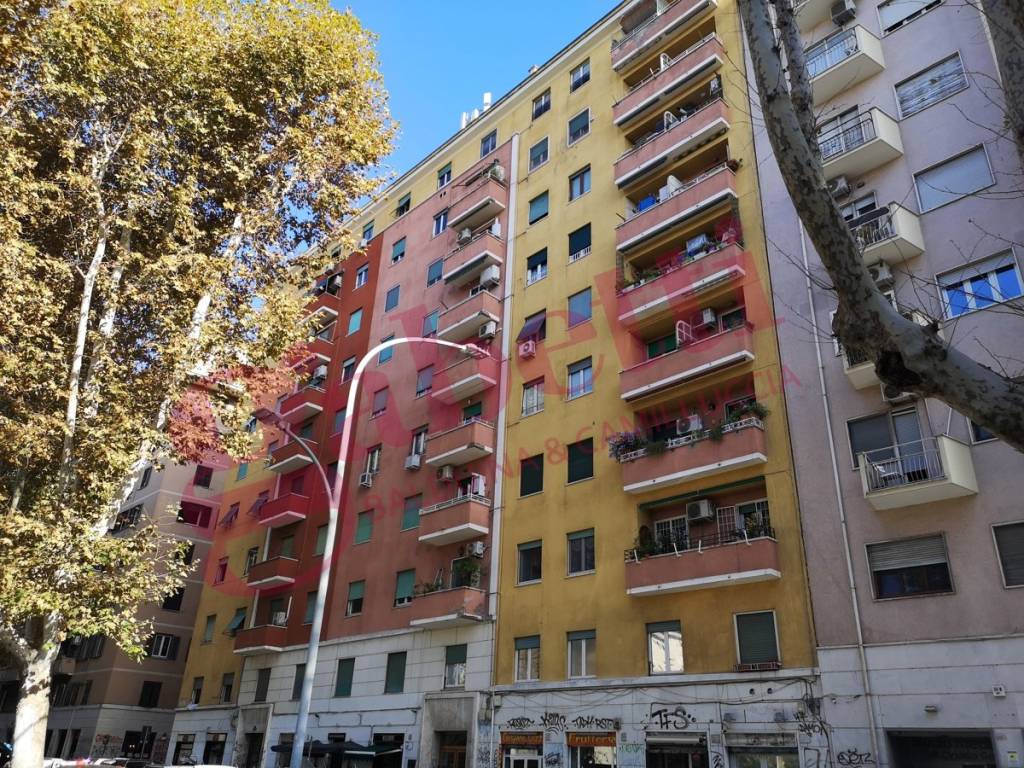 Appartamento in vendita a Roma via Gaspare Gozzi, 95