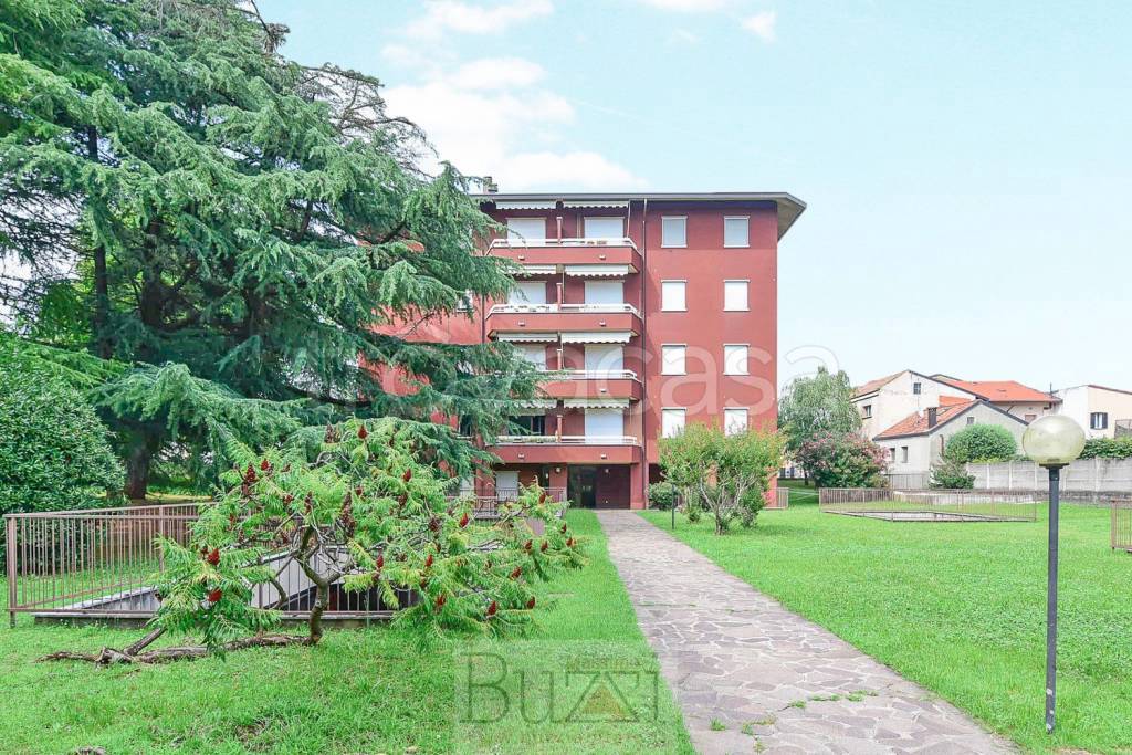 Appartamento in vendita a Meda via Sant'Agostino, 6