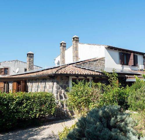 Villa in vendita a Dugenta via Tore 82030 Melizzano Bn