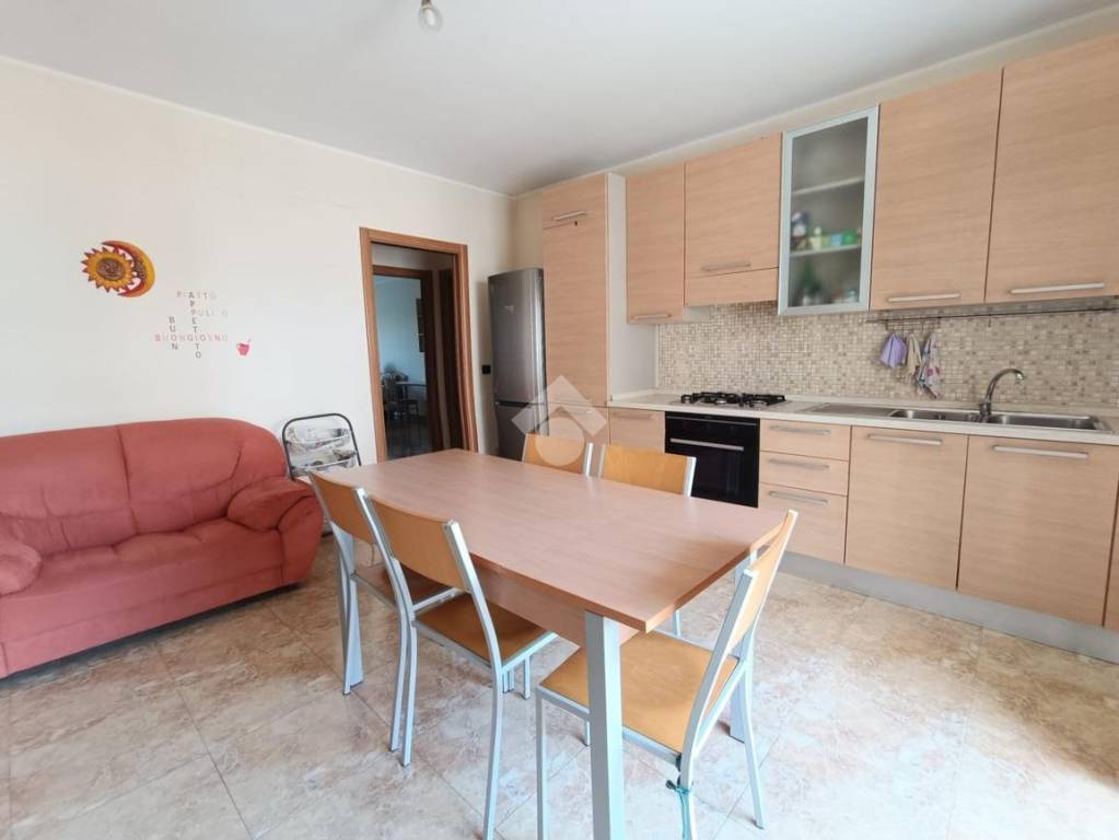 Appartamento in vendita a Rende via Gioacchino Rossini, 145