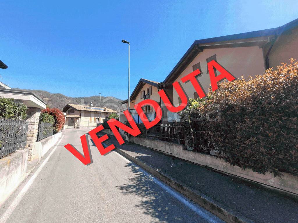 Appartamento in vendita a Villa d'Adda via Messo, 24/e