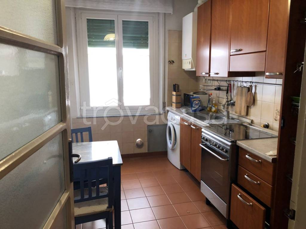 Appartamento in affitto a Parma via Alghero, 4