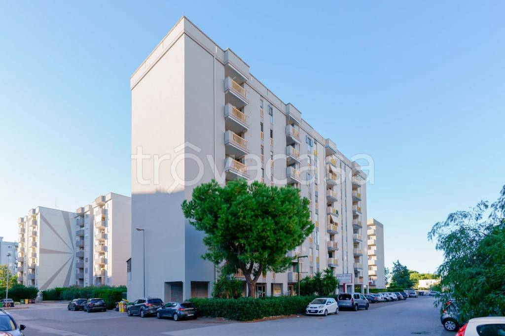 Appartamento in in vendita da privato a Taranto via Carlo Magno, 14
