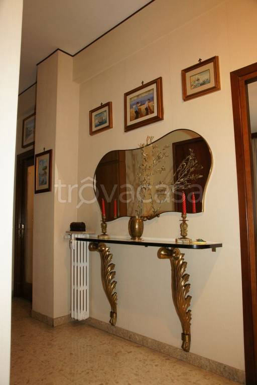 Appartamento in in vendita da privato a Roma via Roberto Malatesta, 51
