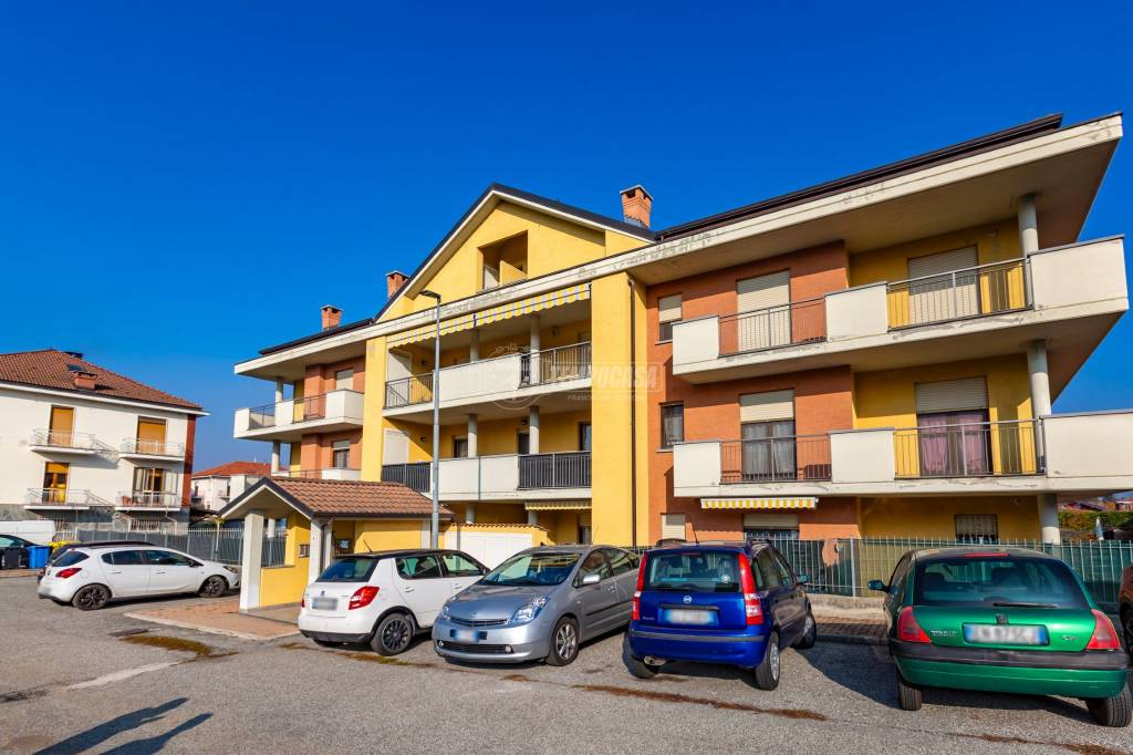 Appartamento in vendita a Gassino Torinese via cuneo 6