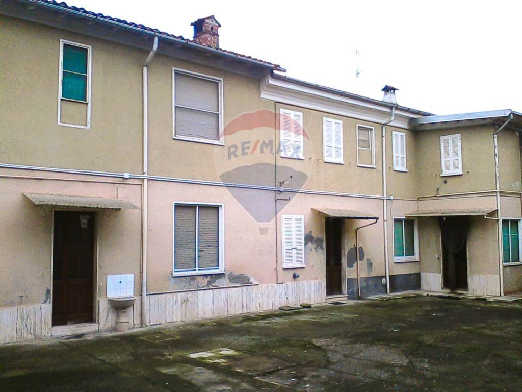 Casa Indipendente in vendita a Candia Lomellina vicolo Giovanni Reale, 3