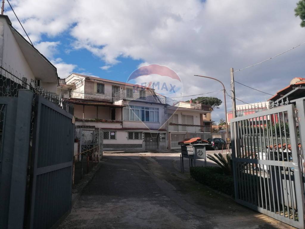 Villa in vendita a Napoli via nazareth, 50