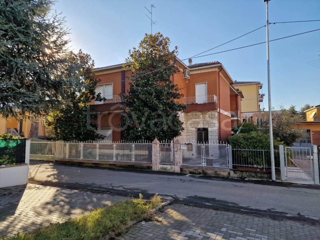 Appartamento in vendita a Castelfranco Emilia via Bruno Razzini, 24