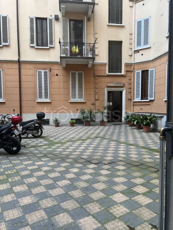 Appartamento in affitto a Milano via Giovanni Pacini