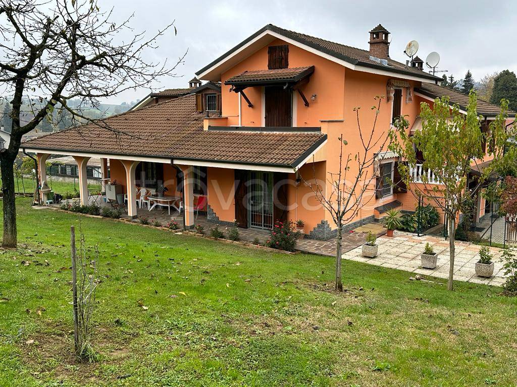 Villa Bifamiliare in vendita ad Alessandria