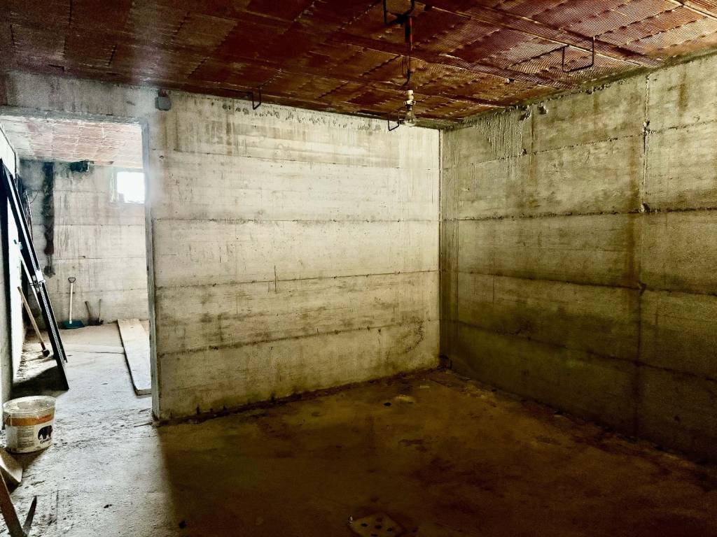 immagine annuncio 11 di 12