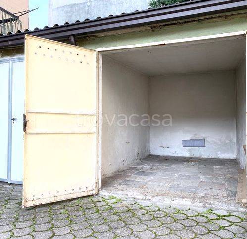 Garage in vendita a Piacenza via Giuseppe Taverna 173