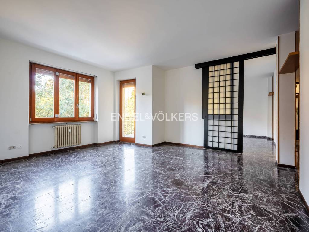 Appartamento in vendita a Milano via Francesco Carlini