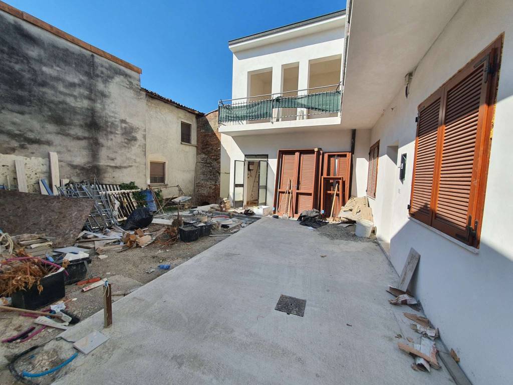 Casa Indipendente in vendita a Vaiano Cremasco via Sant'Antonino