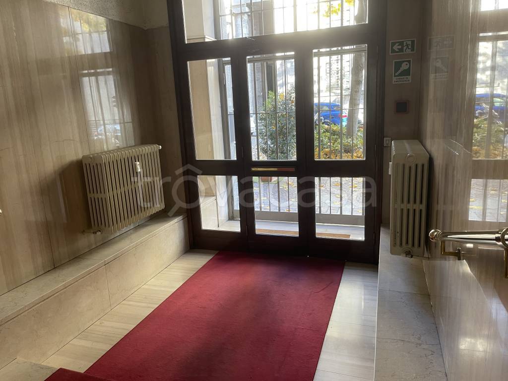 Ufficio in affitto a Bergamo via Antonio Locatelli, 14
