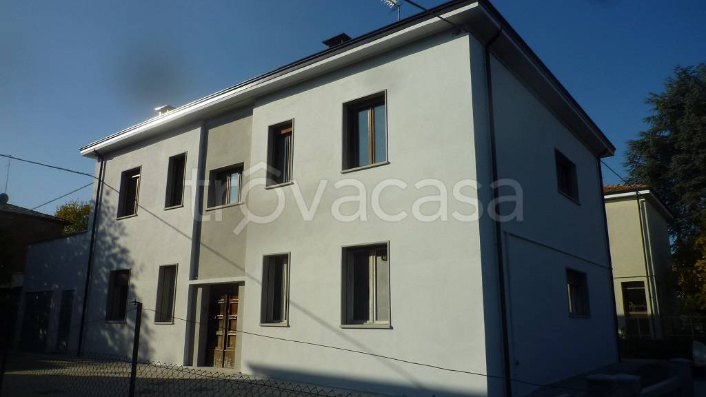 Appartamento in vendita a Modena stradello Fossa Buracchione