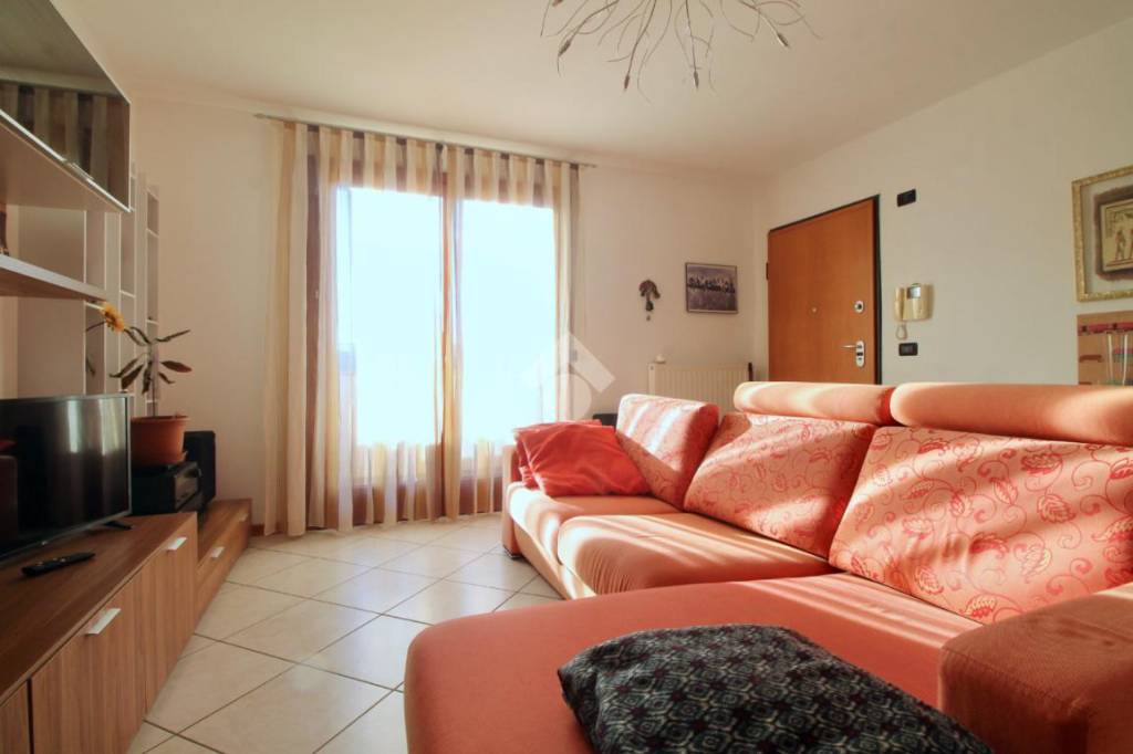Appartamento in vendita a Corno di Rosazzo via Don Giovanni Minzoni, 3