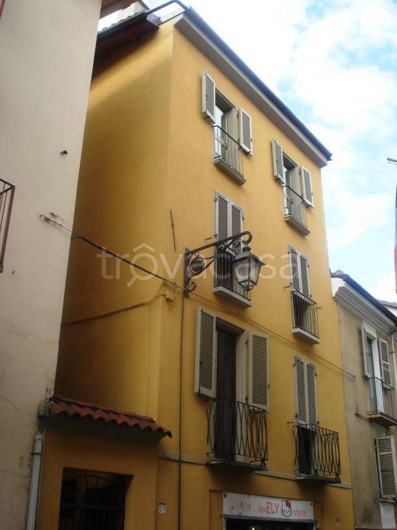 Appartamento in vendita a Moncalieri via Santa Croce