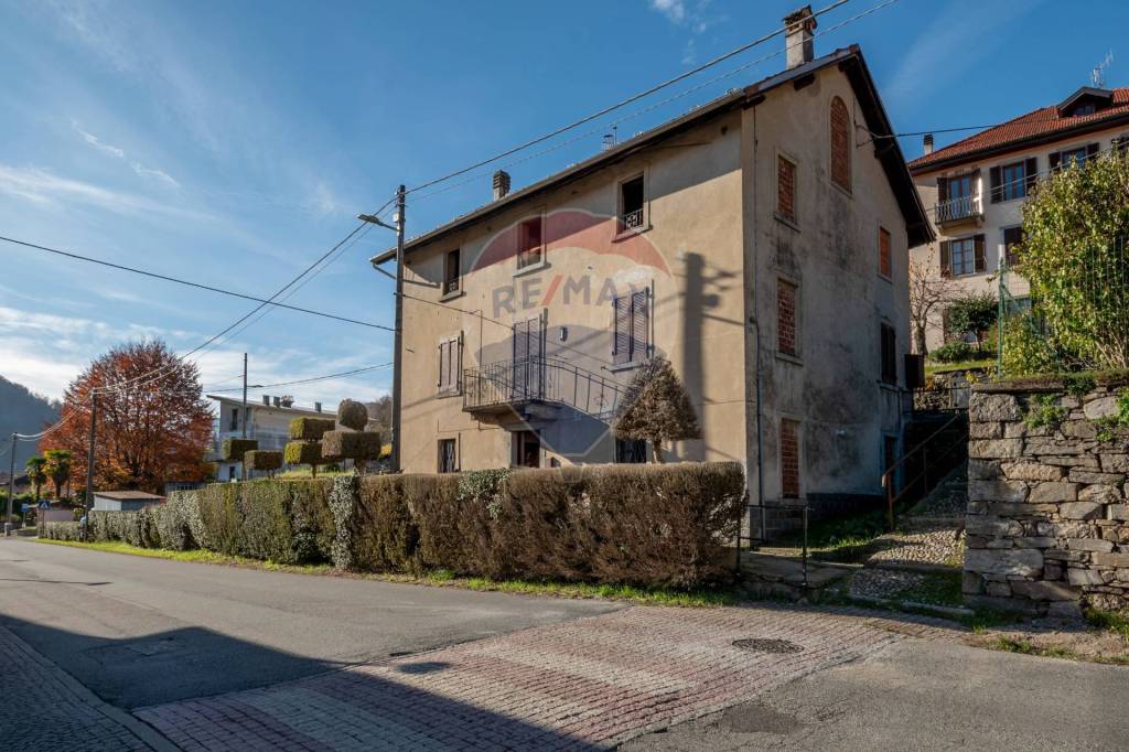 Casa Indipendente in vendita a Cesara via Provinciale, 47