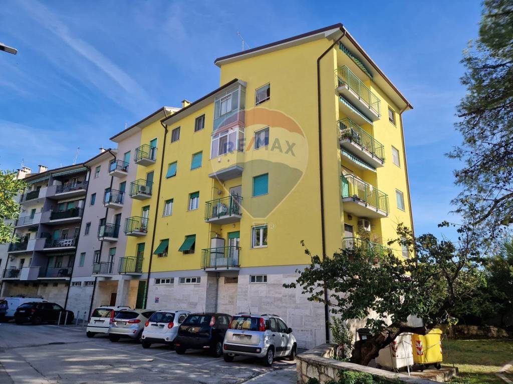 Appartamento in vendita ad Ancona via Carlo Renaldini, 15