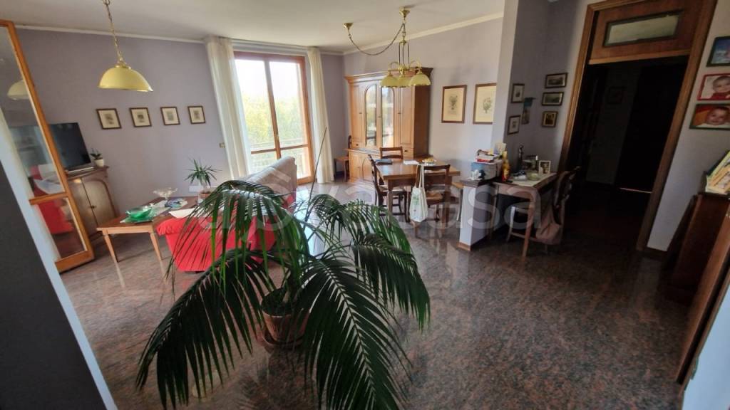 Appartamento in vendita a Castelvetro di Modena via statale
