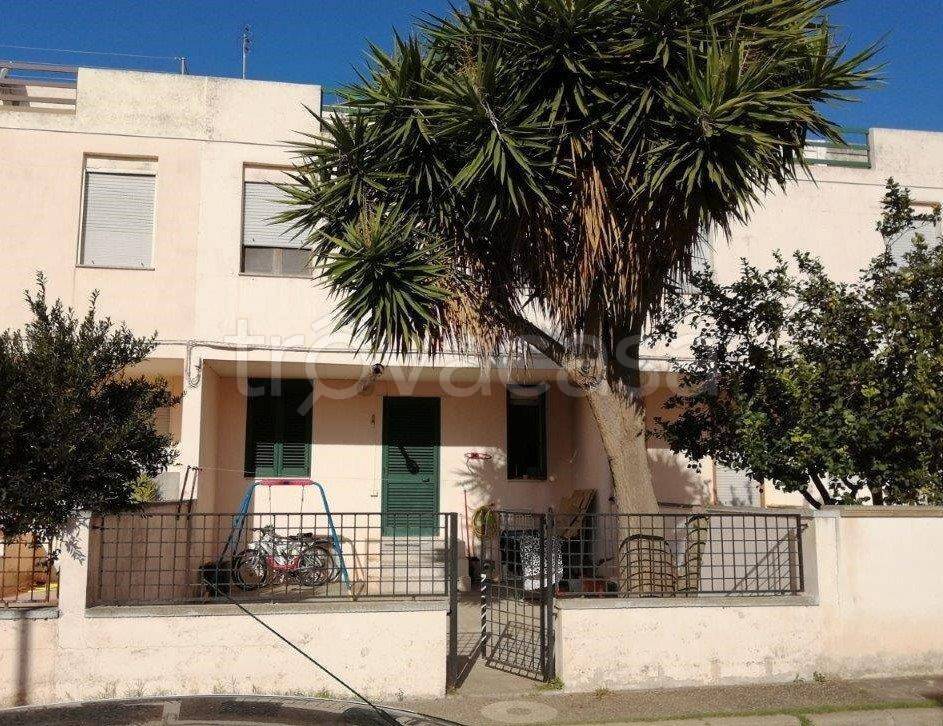 Casa Indipendente in vendita a Morciano di Leuca via Paolo Borsellino, 5