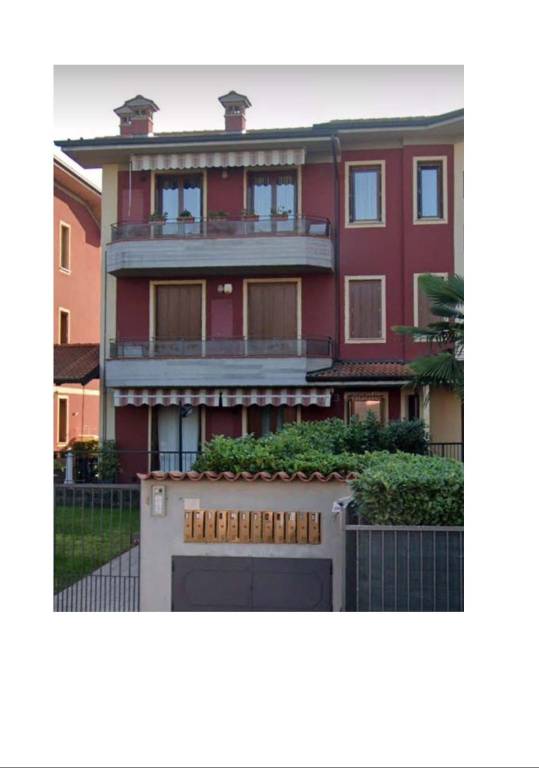 Appartamento in in vendita da privato a Palazzolo sull'Oglio via Silvio Pellico, 6