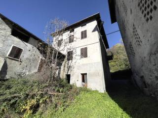 Casa indipendente in vendita a teglio via reghenzani, 3