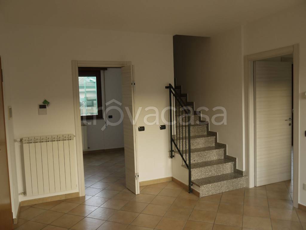 Appartamento in in vendita da privato a Monza via della Gallarana, 66