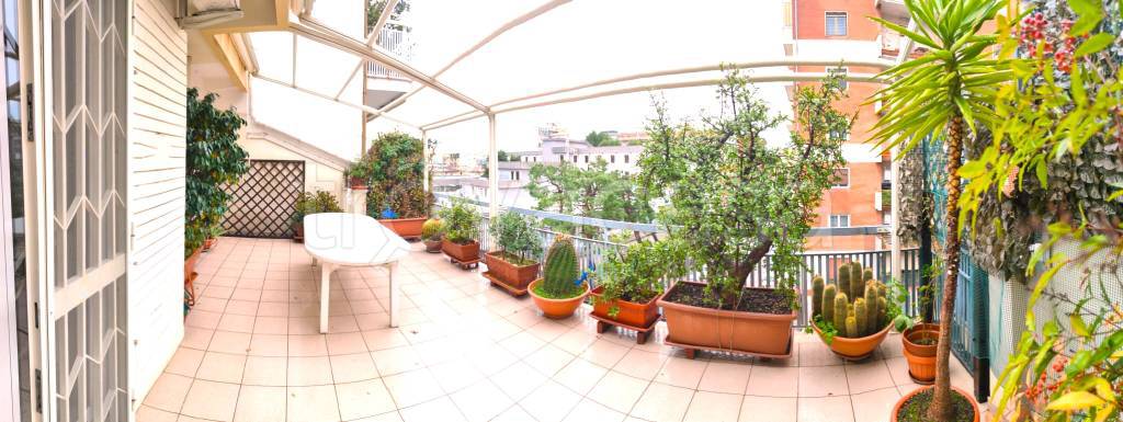 Appartamento in vendita a Bari via zanardelli, 41