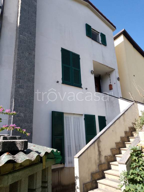 Appartamento in vendita a Castiglione Chiavarese località Migliaro