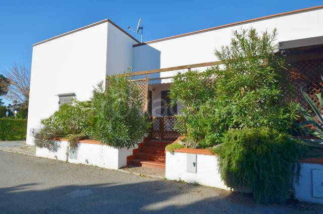 Villa a Schiera in vendita a Comacchio viale del Lago