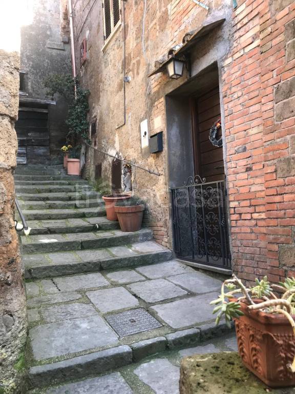 Appartamento in in vendita da privato a Capranica vicolo Arco San Giovanni