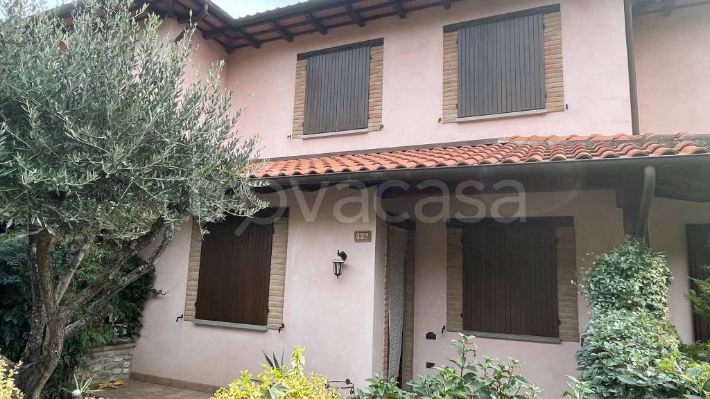 Villa Bifamiliare in in vendita da privato a Novafeltria via Campo di Maggio, 32A