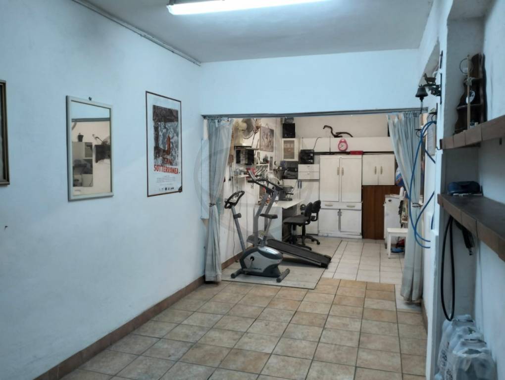 Garage in vendita a Terni via Palestro