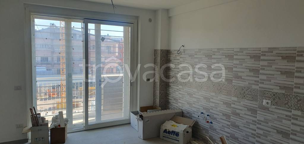 Appartamento in vendita a Ciampino via di Colle Oliva