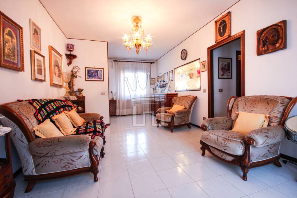 Appartamento in vendita a Venezia calle Bertolini, 34
