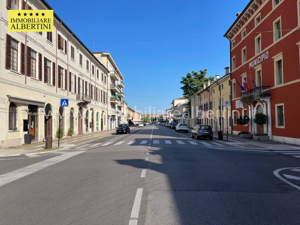 immagine annuncio 2 di 4