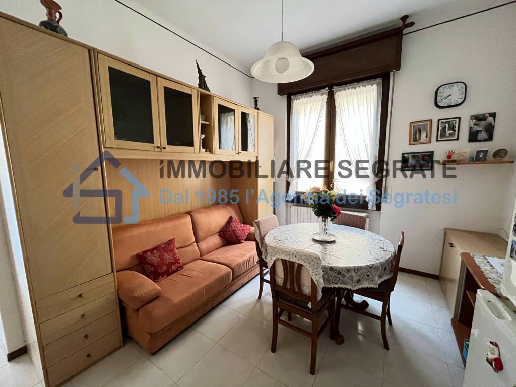 Appartamento in vendita a Segrate via Abruzzi, 21