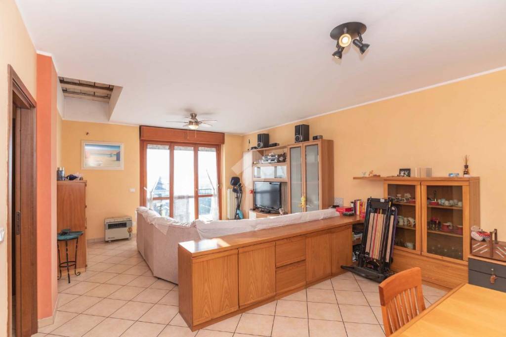 Appartamento in vendita a Ciriè via rossetti, 71
