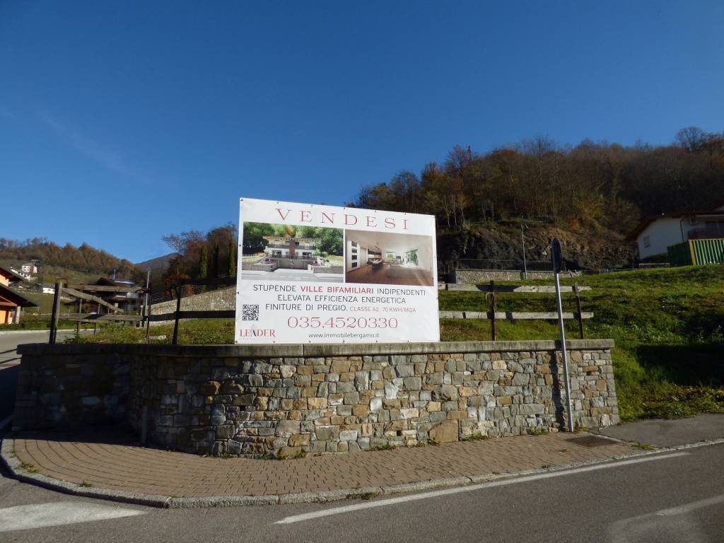 Villa Bifamiliare in vendita ad Almenno San Salvatore via Val d'Imagna, 53