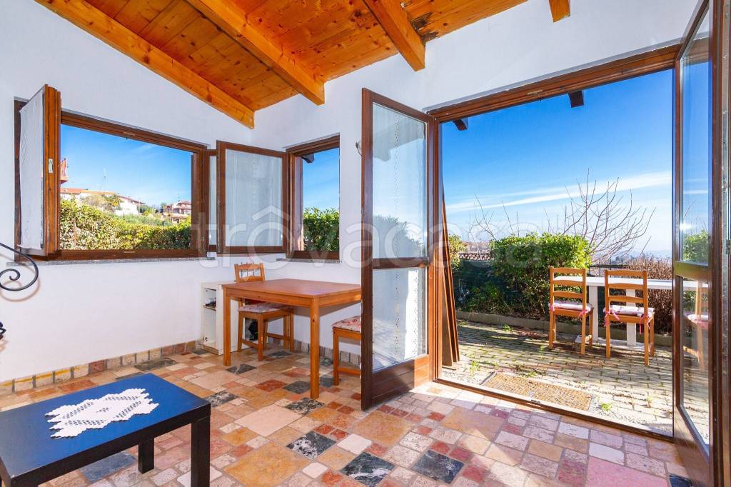 Villa a Schiera in vendita a Baldissero Torinese via Chieri, 31
