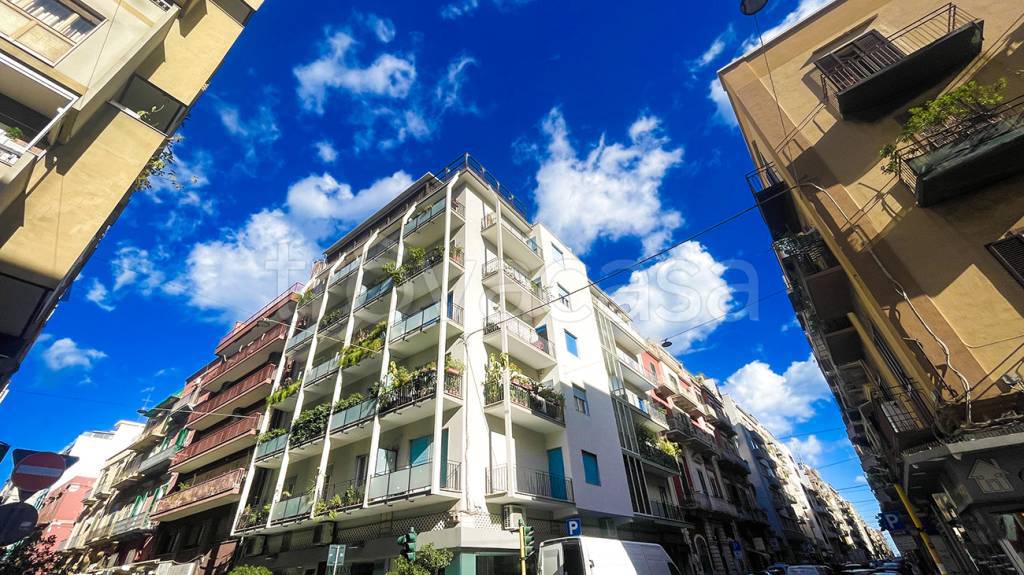 Appartamento in vendita a Bari via Dante Alighieri, 297