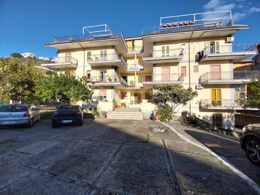 Appartamento in vendita a Cetraro via Marinella