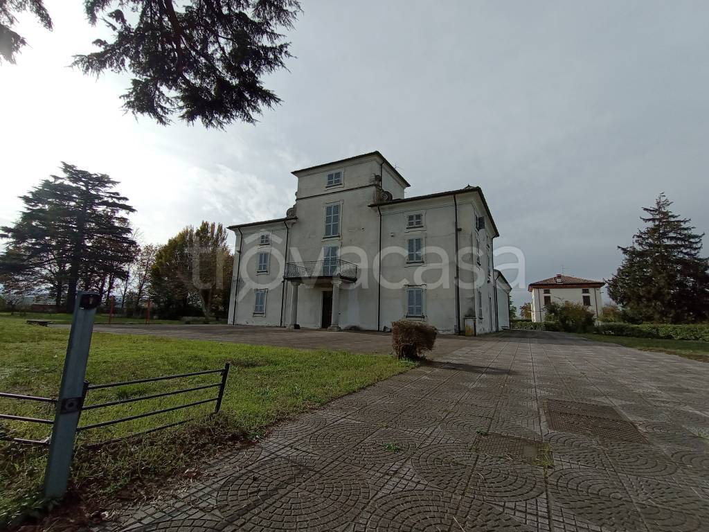 Villa in vendita a Carpaneto Piacentino località Case Bruciate