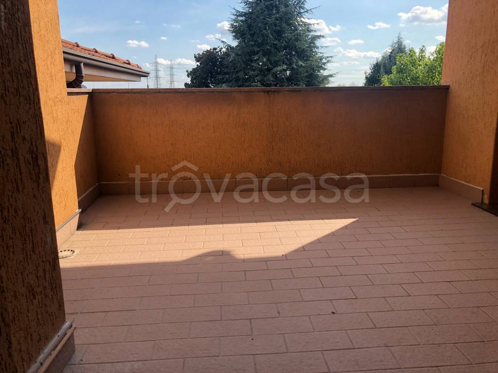 Appartamento in vendita a Cassano d'Adda via Giuseppe Di Vittorio, 10