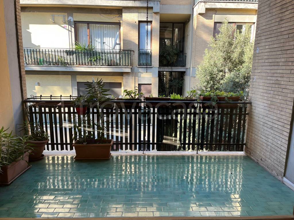 Appartamento in in vendita da privato a Roma via Luigi Bodio