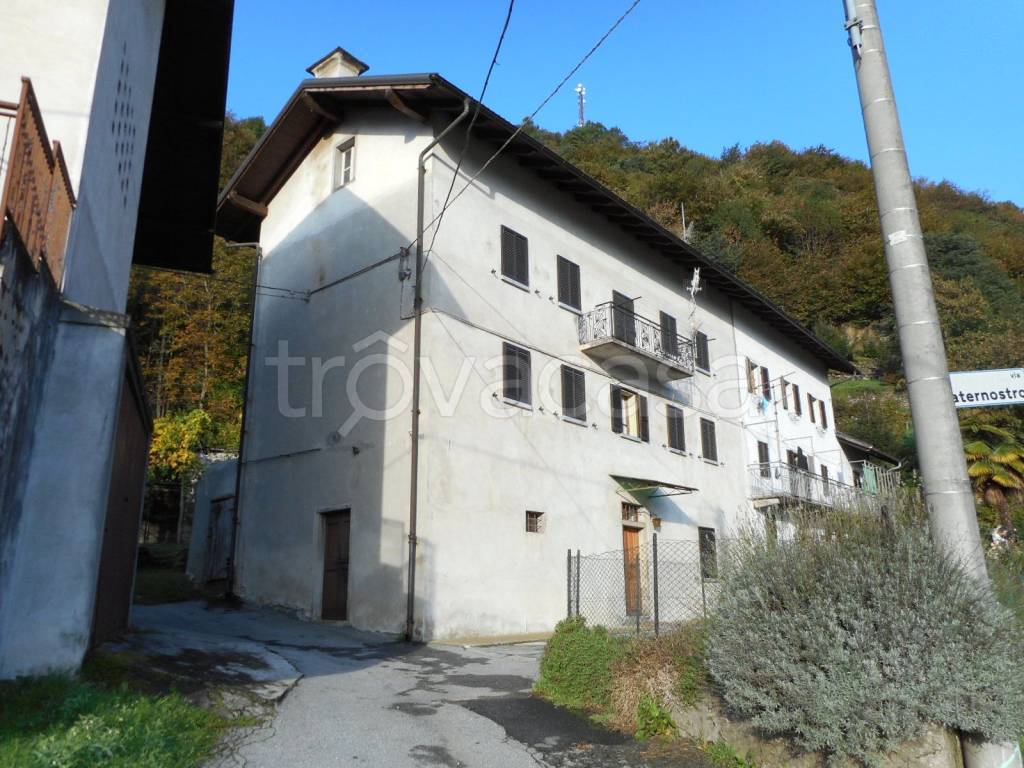 Casa Indipendente in in vendita da privato a Pieve Vergonte via Paternostro, 1