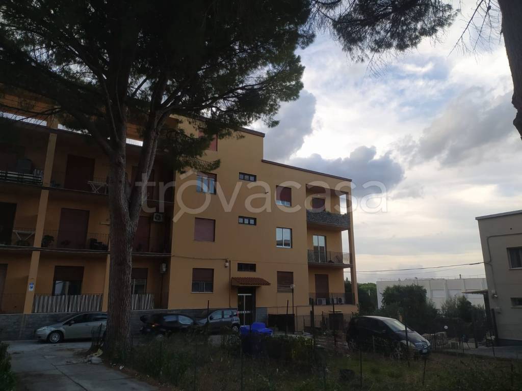 Appartamento in vendita a Carini corso italia, 54